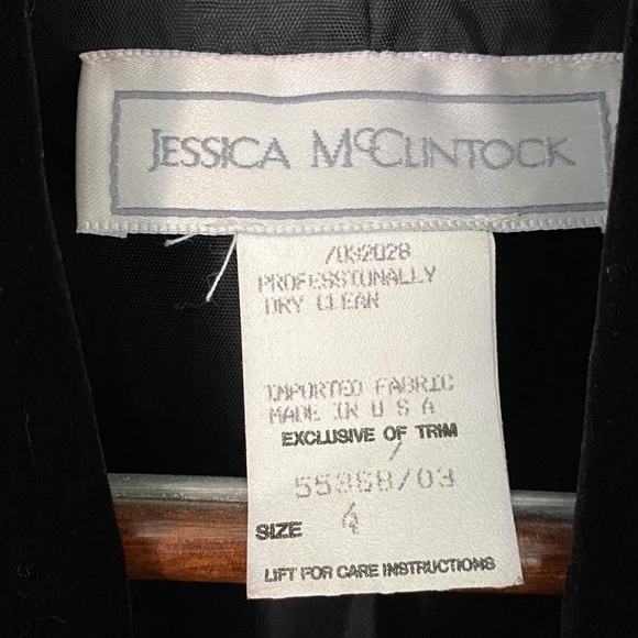 Vintage Jessica McClintock Black velvet long overcoat jacket (45”) size 4 - Picture 4 of 8